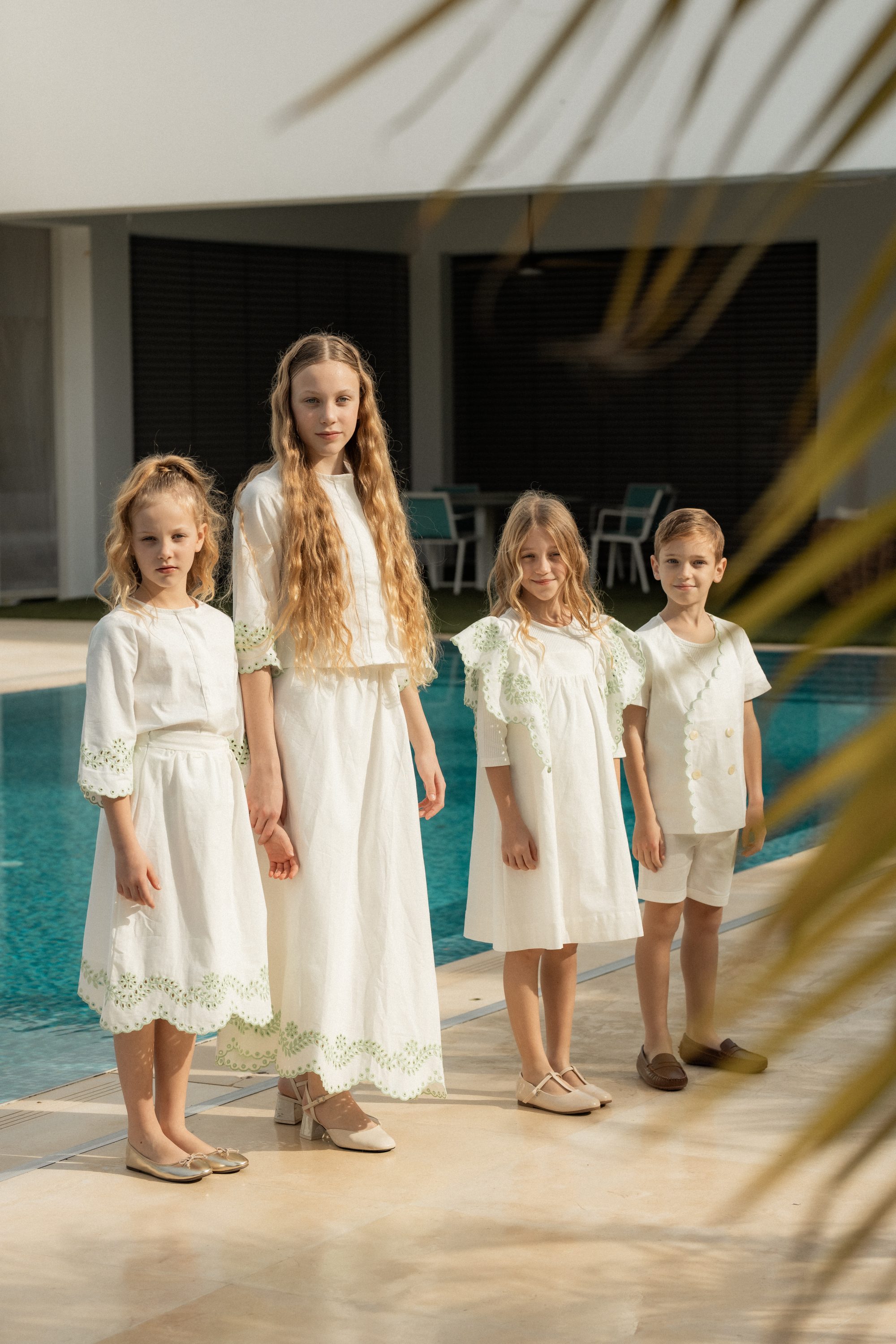 ⁦חצאית ריקמות-ילדות⁩ – תמונה ⁦2⁩