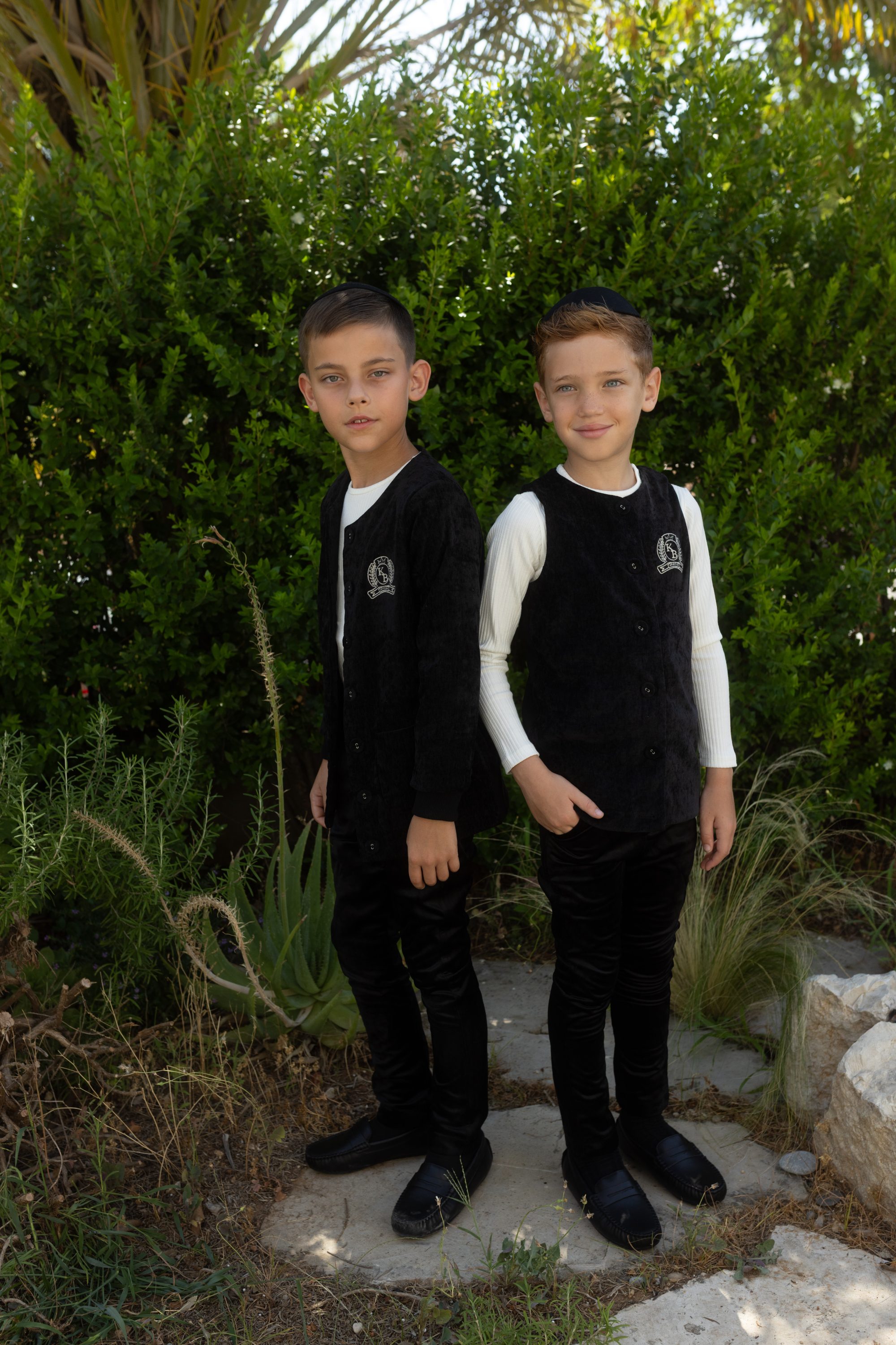 ⁦ווסט קטיפה שילוב סריג⁩ – תמונה ⁦2⁩