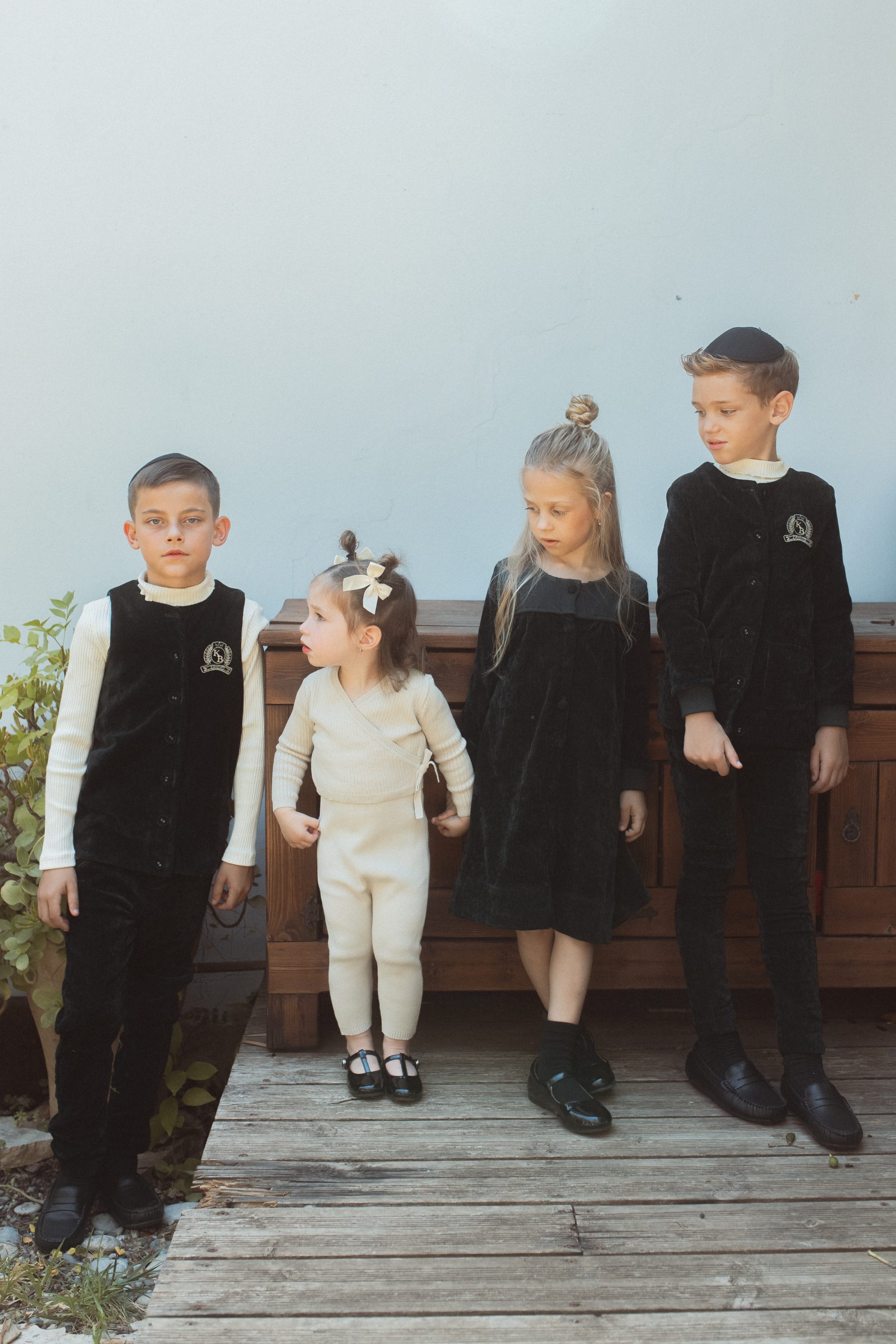 ⁦שמלה קטיפה שילוב סריג⁩ – תמונה ⁦16⁩